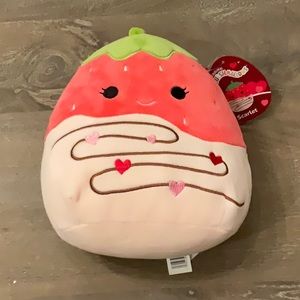 NWT Scarlet Valentines Squishmallow